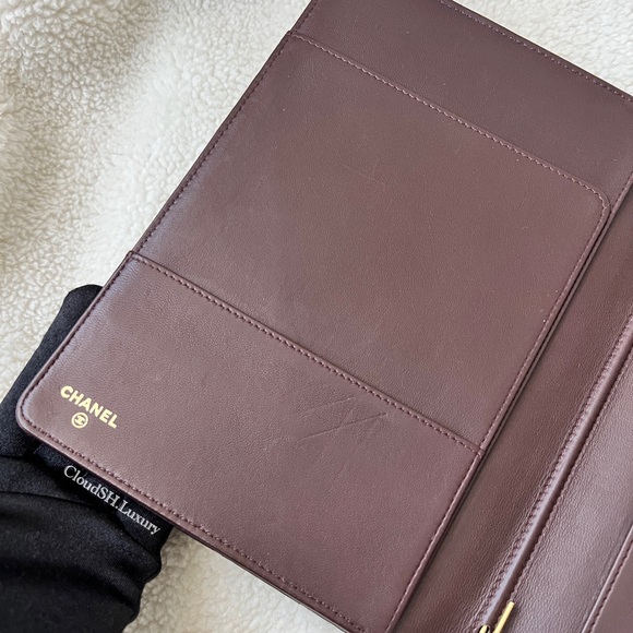 Auth Chanel Quilted CC Logo Black GM Agenda - Lambskin w/ Gold hdw - Picture 11 of 14